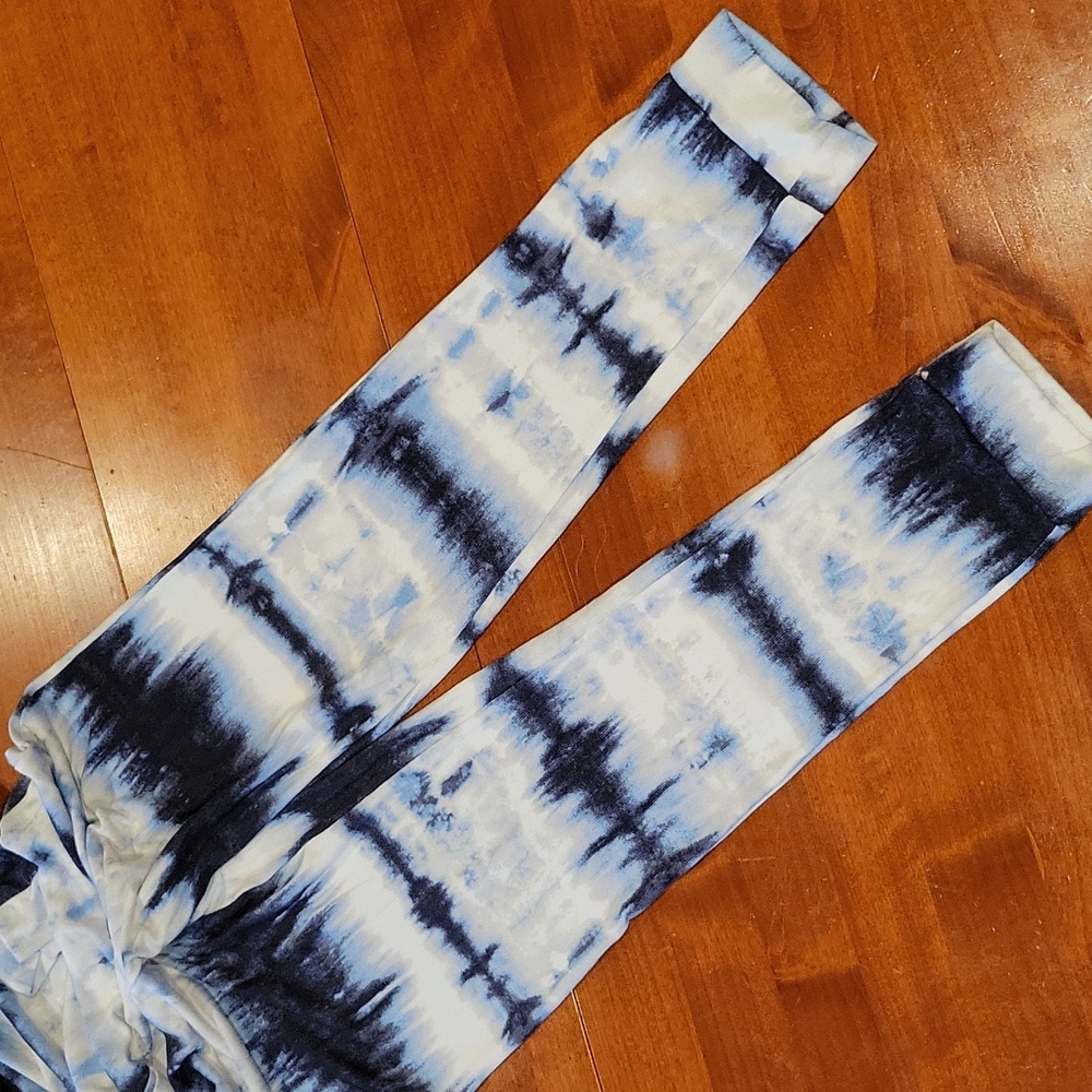 Lucky Brand Blue Tie Dye Adult Onesies - Picture 5 of 7